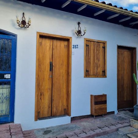 Pousada Casa Da Cintia Diamantina Exterior foto